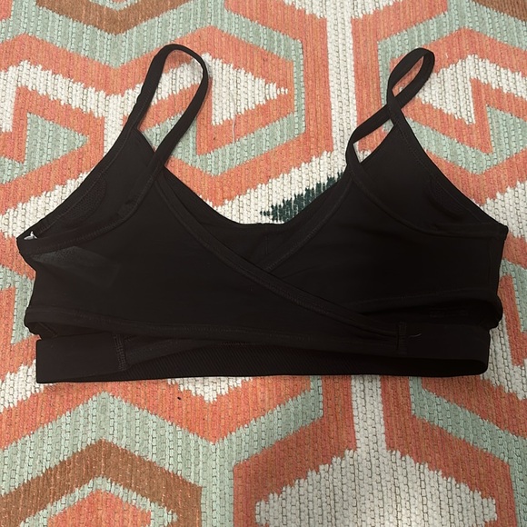 Nike Dri-fit sports bra - Picture 3 of 6